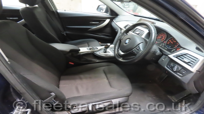 bmw 330e se automatic cloth trim